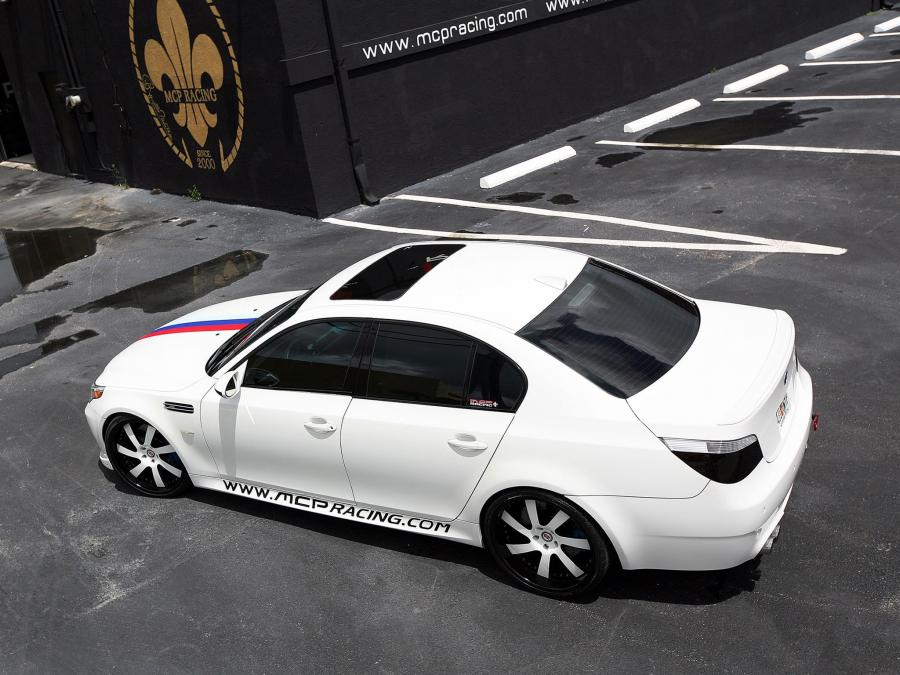  BMW M5 Sedan by MCP Racing 2010 года  (фото 10 из 13)